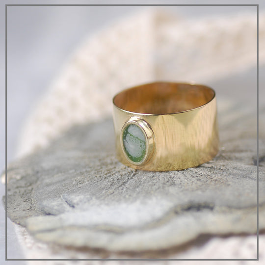 Moedermelk ring the Power of a Lady