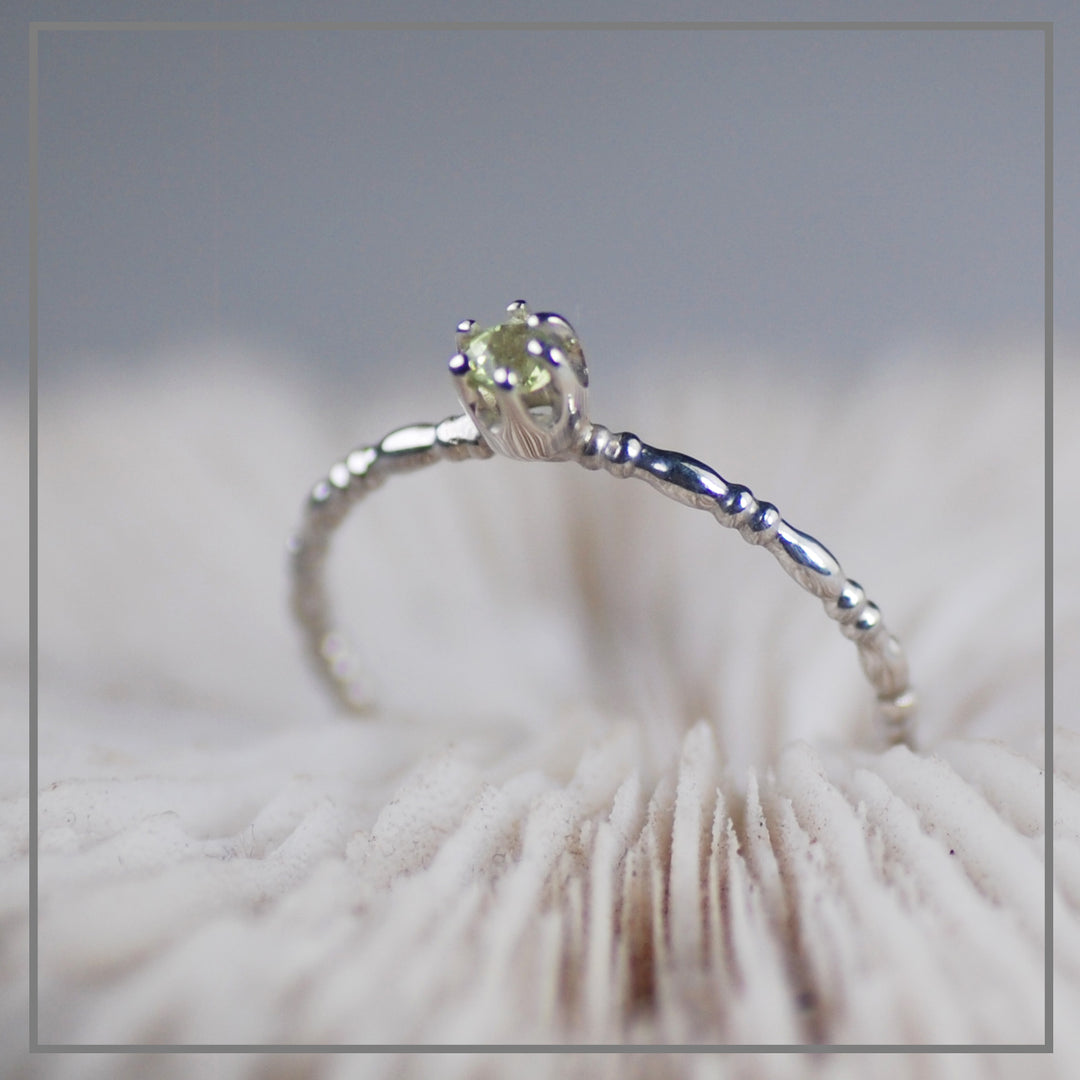 Zilveren Vintage ring Geboortesteen